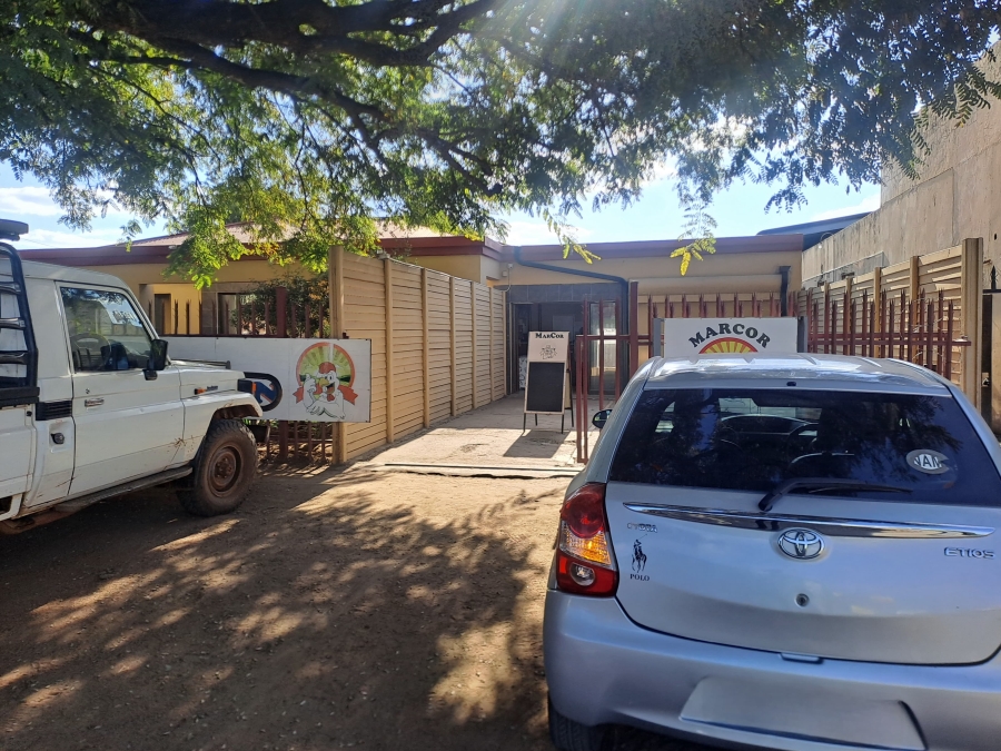 Commercial Property for Sale in Oos Einde North West